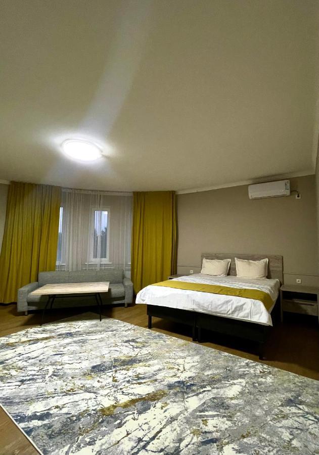 Green Town Hotel Szymkent Zewnętrze zdjęcie